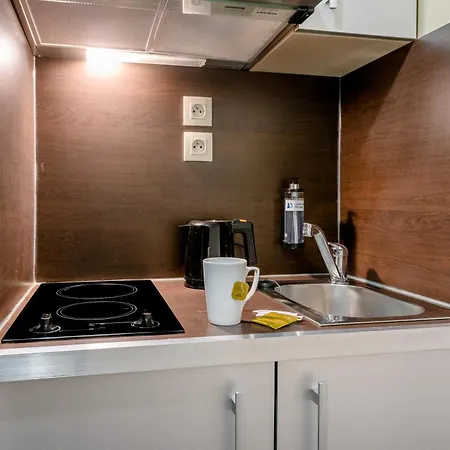 Zenitude Hotel-residences Bordeaux Arena 3* 베글레스