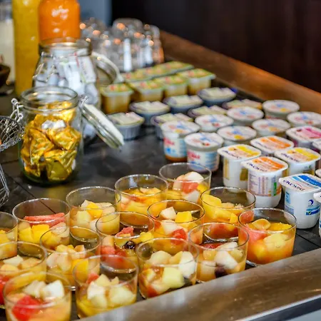 Zenitude Hotel-residences Bordeaux Arena 3* 베글레스